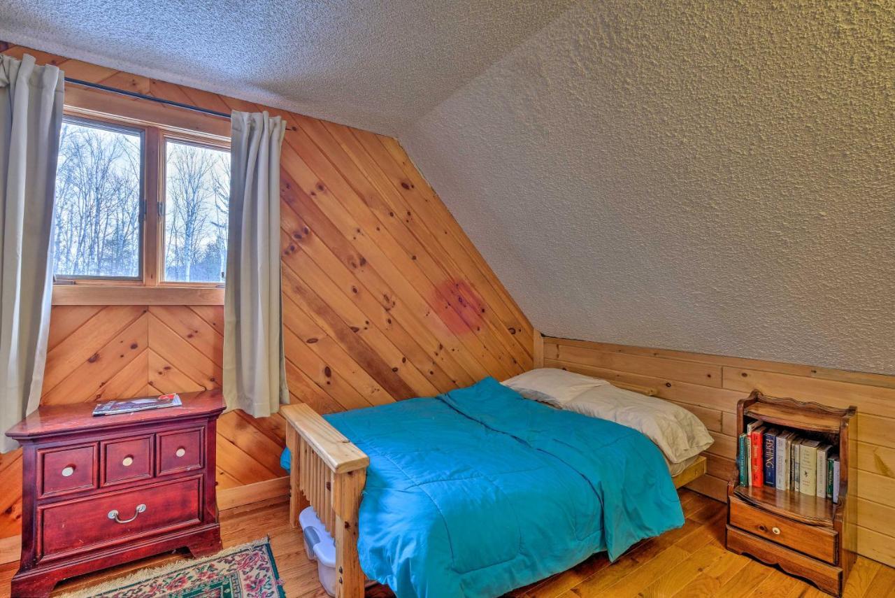 Secluded Johnsburg Retreat With Hot Tub And Fire Pit别墅 外观 照片